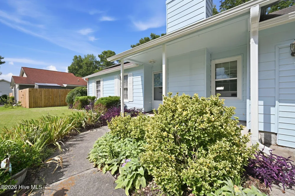 205 Meadow Lane Jacksonville, NC 28546