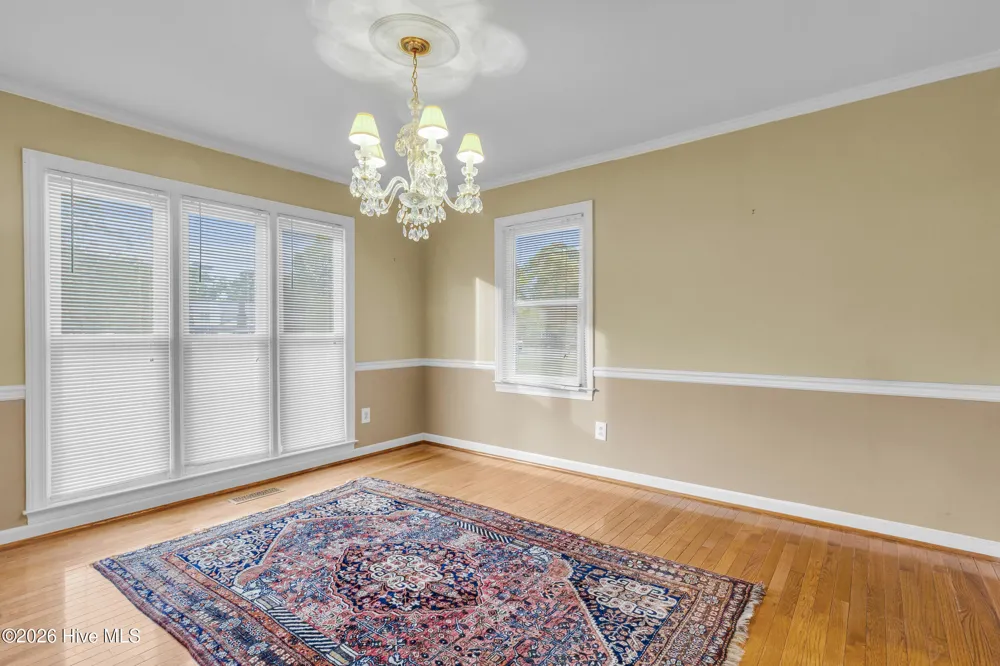 2514 Hickory Street New Bern, NC 28562