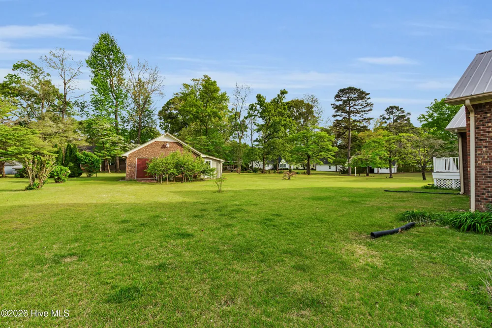 2514 Hickory Street New Bern, NC 28562