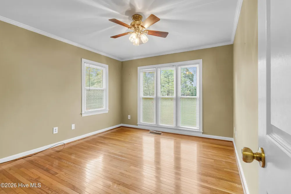 2514 Hickory Street New Bern, NC 28562