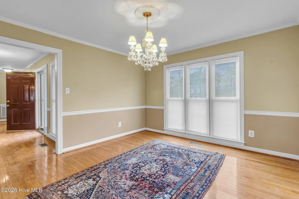 2514 Hickory Street New Bern, NC 28562