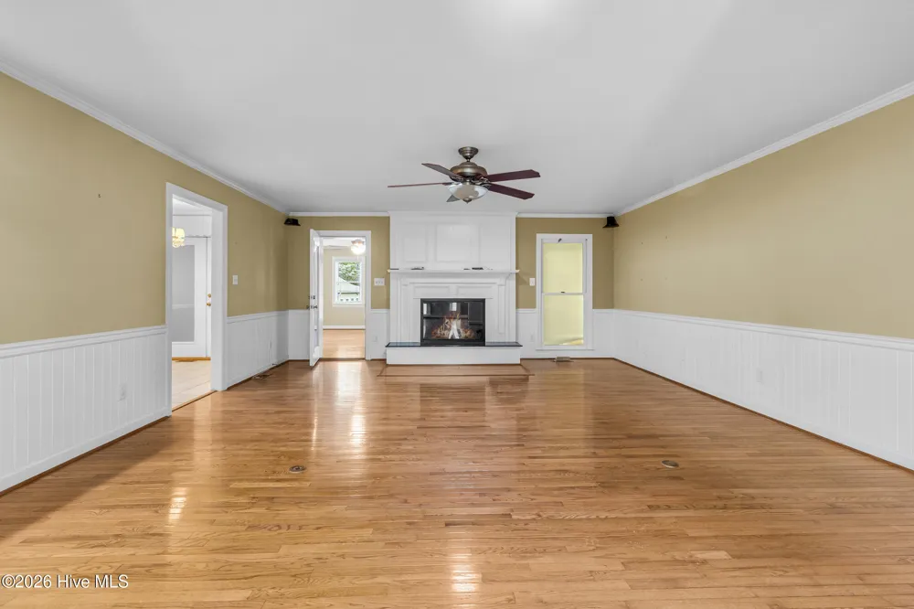 2514 Hickory Street New Bern, NC 28562
