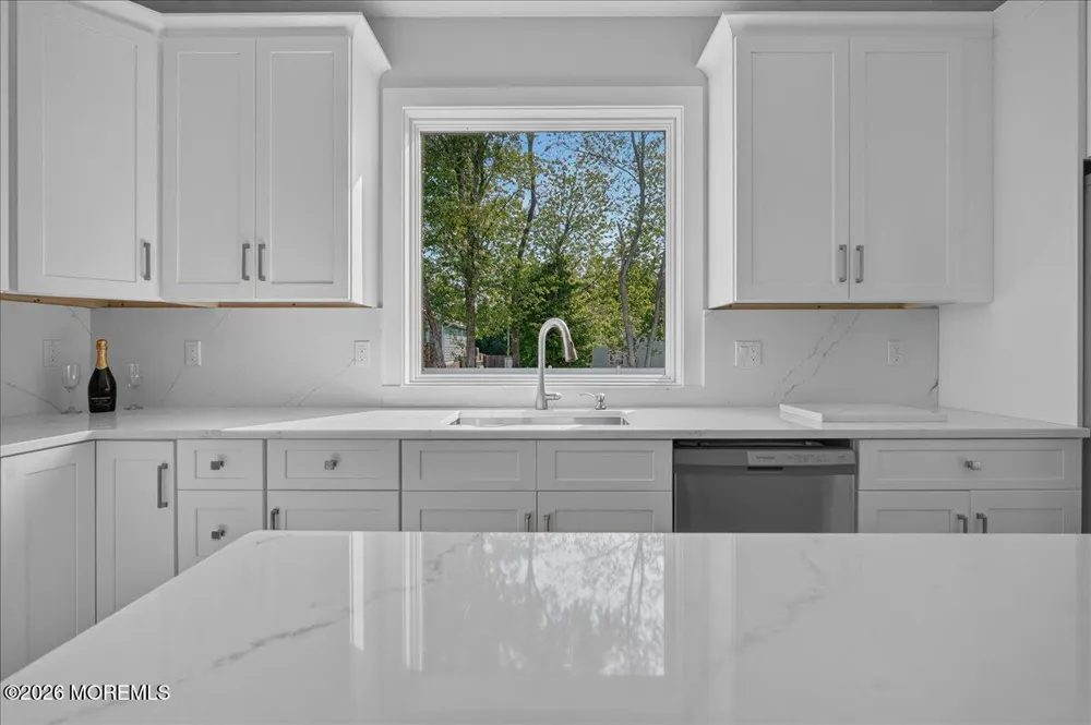 553 Lillie Road Toms River, NJ 08753