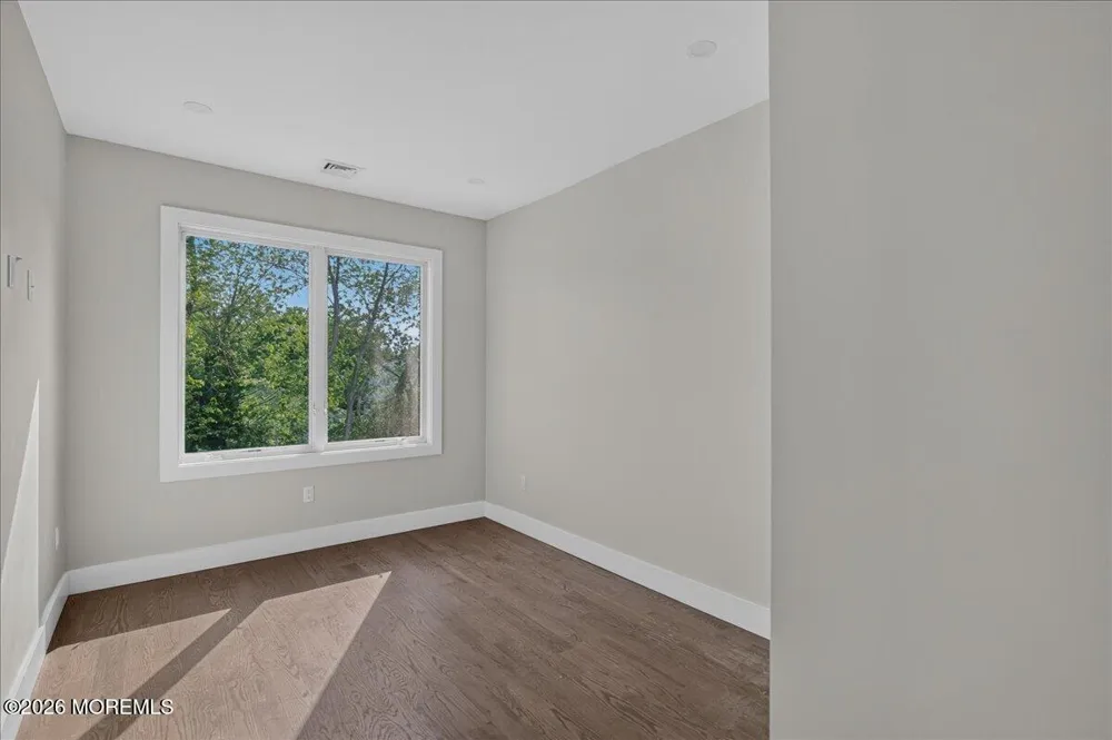553 Lillie Road Toms River, NJ 08753