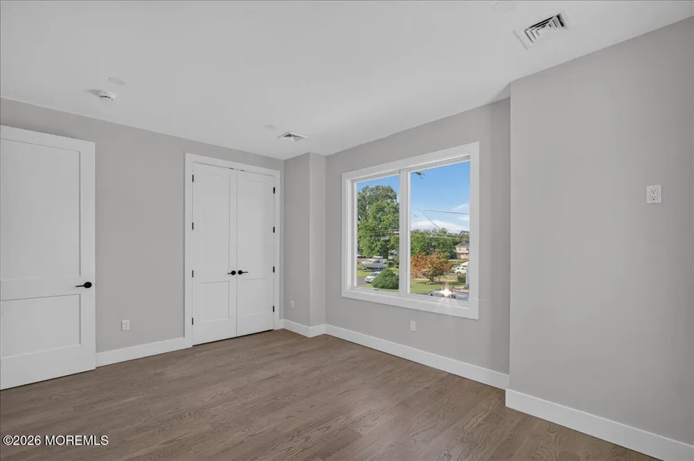 553 Lillie Road Toms River, NJ 08753