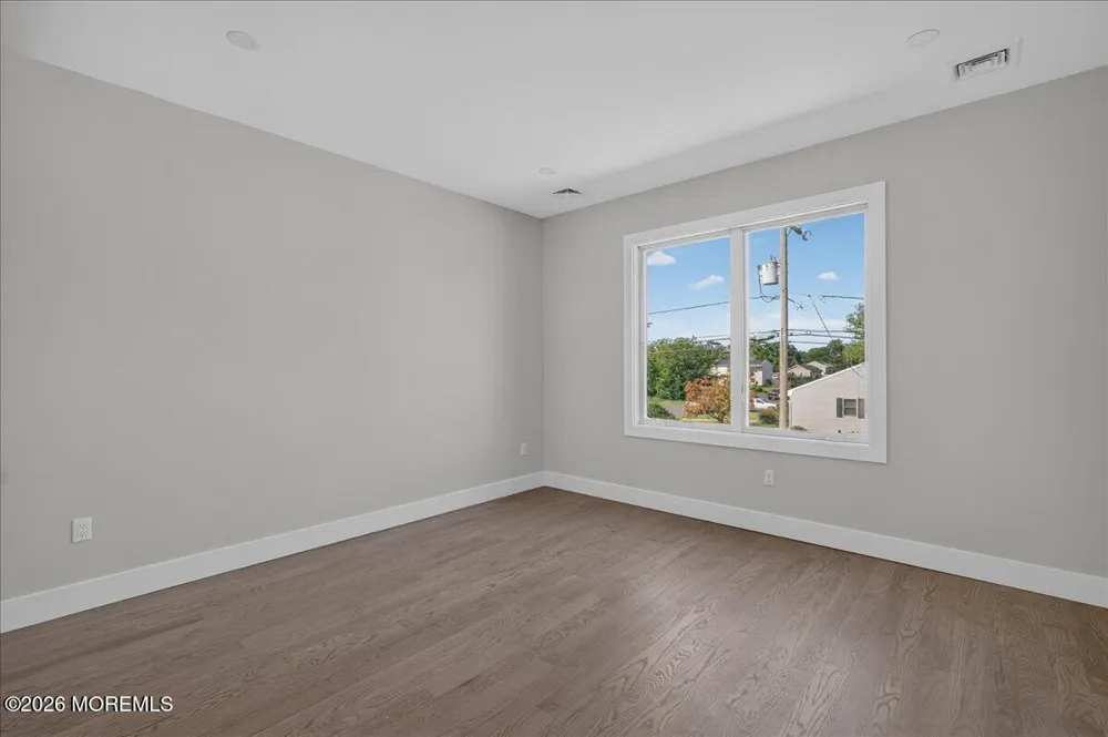 553 Lillie Road Toms River, NJ 08753
