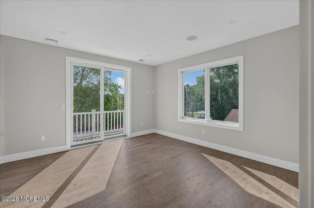 553 Lillie Road Toms River, NJ 08753