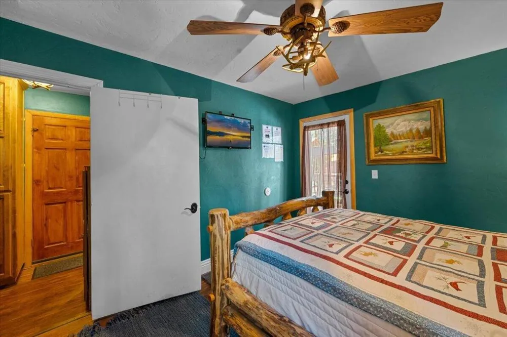 450 Georgia Street Big Bear, CA 92315