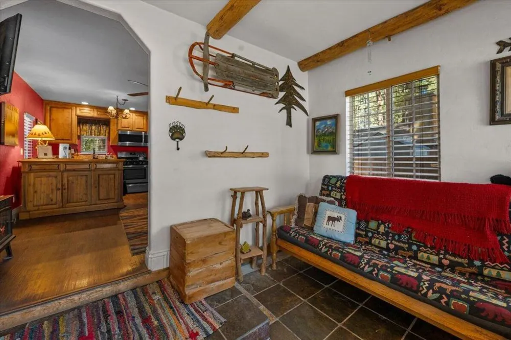 450 Georgia Street Big Bear, CA 92315