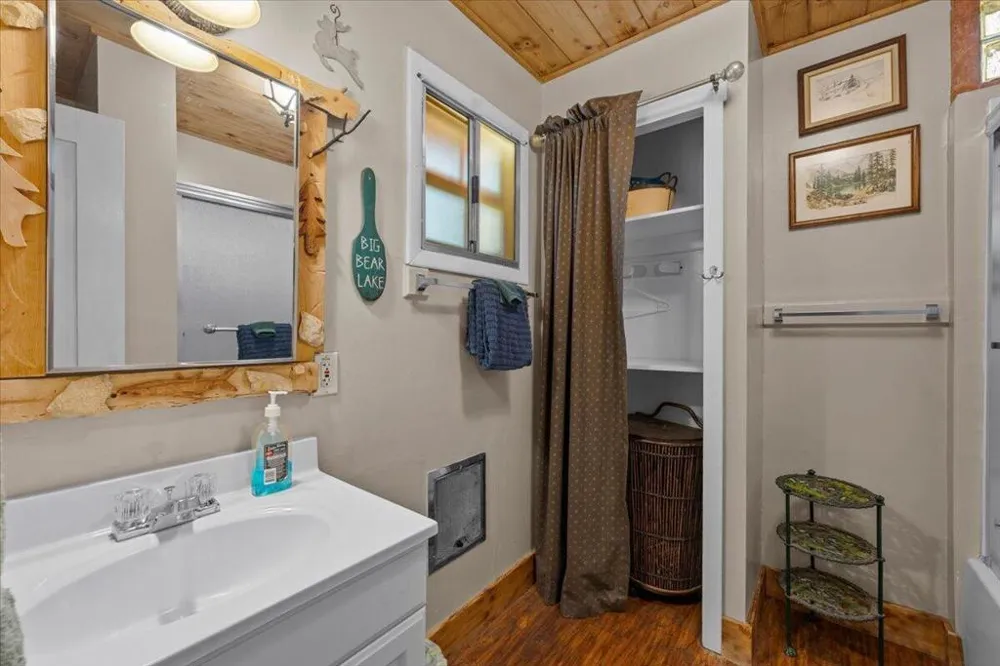 450 Georgia Street Big Bear, CA 92315