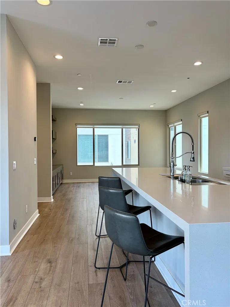 52 Ebb Tide Newport Beach, CA 92663