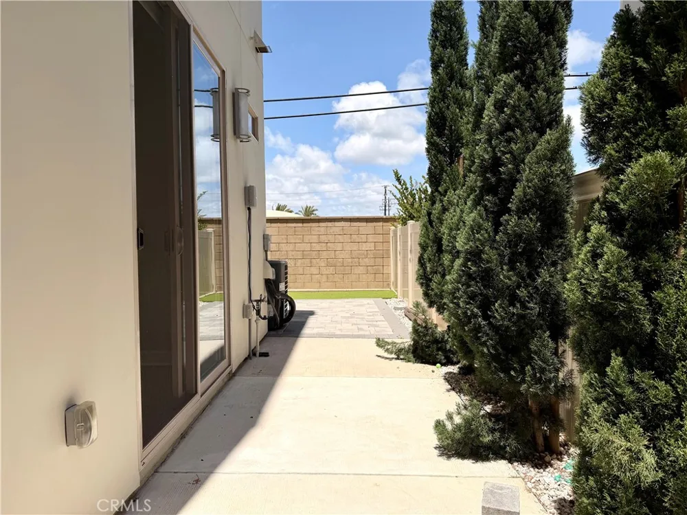 52 Ebb Tide Newport Beach, CA 92663