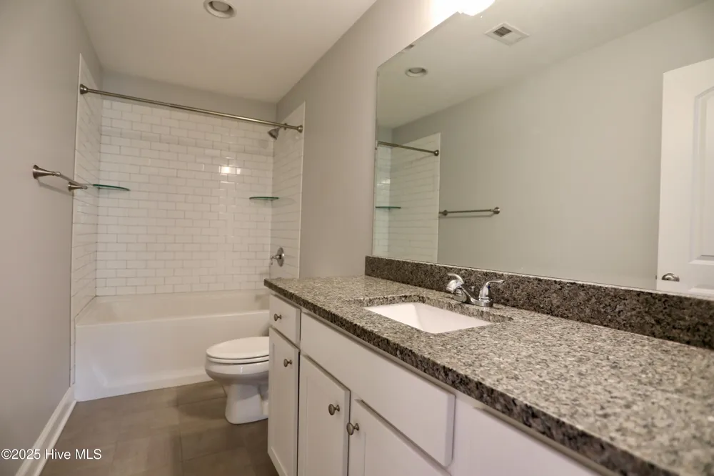 180 Lori Lane Aberdeen, NC 28315