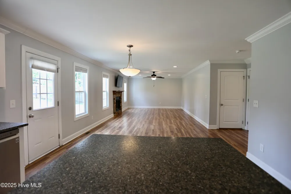 180 Lori Lane Aberdeen, NC 28315