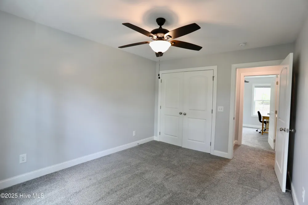 180 Lori Lane Aberdeen, NC 28315