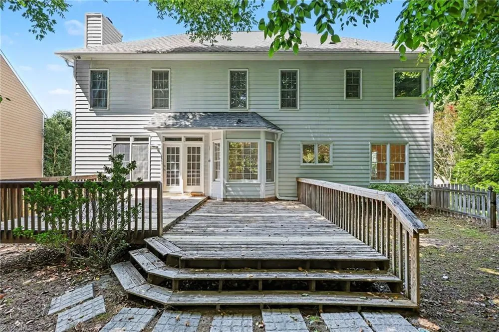 5909 Weston Drive Greensboro, NC 27407