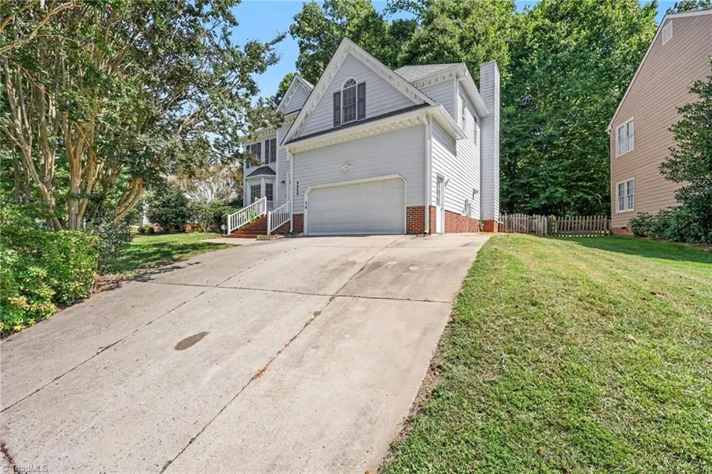 5909 Weston Drive Greensboro, NC 27407