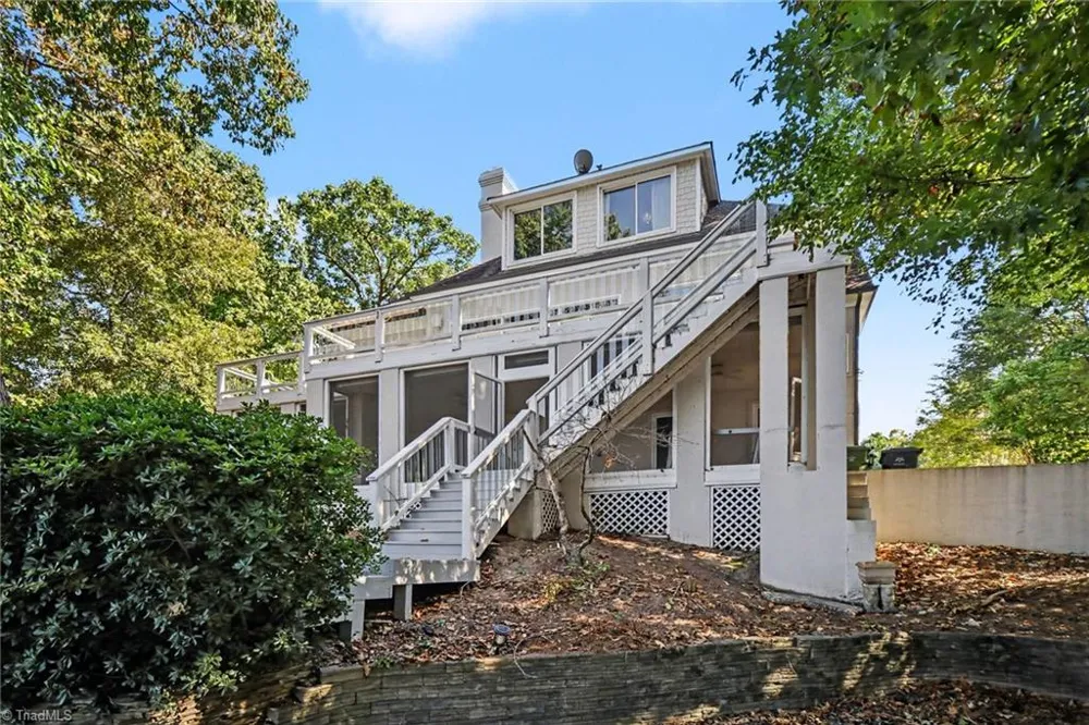 16101 Whitesail Drive Charlotte, NC 28278