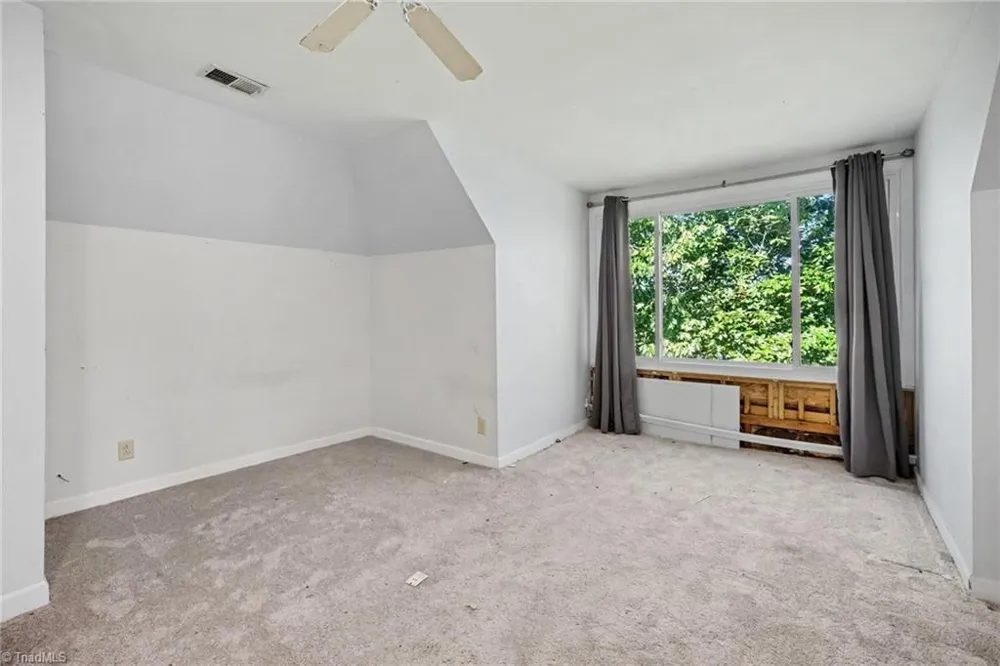 16101 Whitesail Drive Charlotte, NC 28278