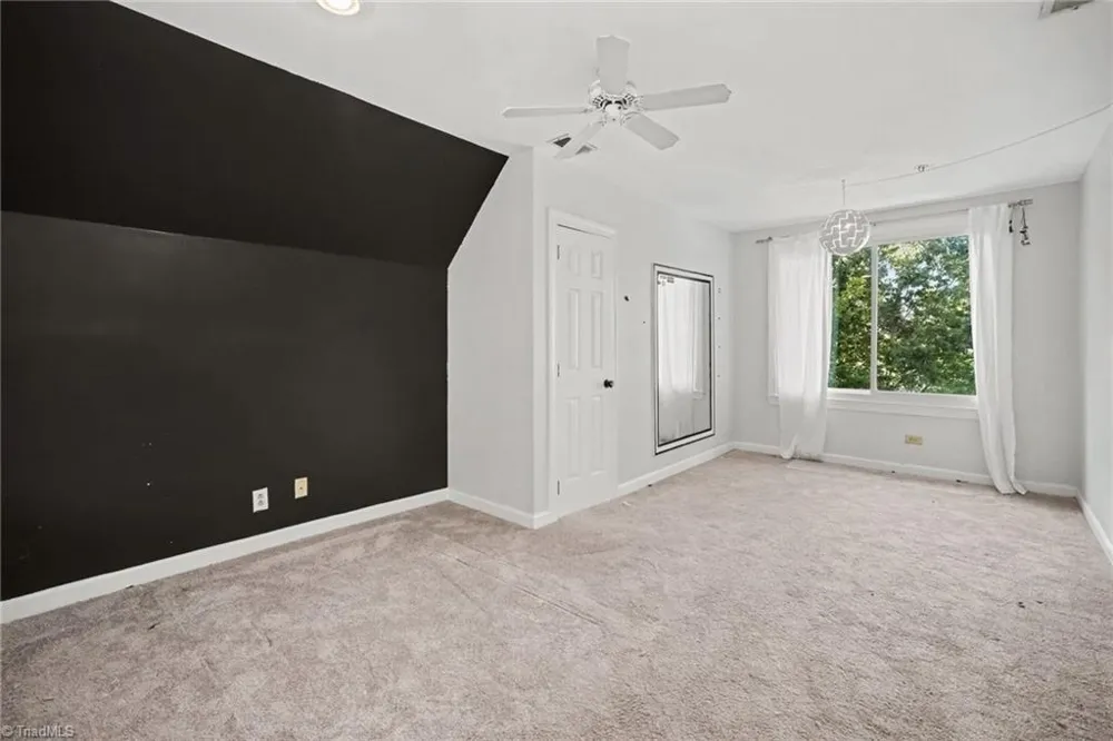 16101 Whitesail Drive Charlotte, NC 28278