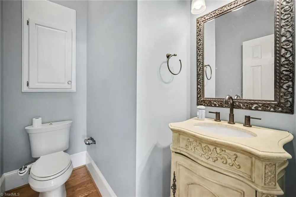 16101 Whitesail Drive Charlotte, NC 28278