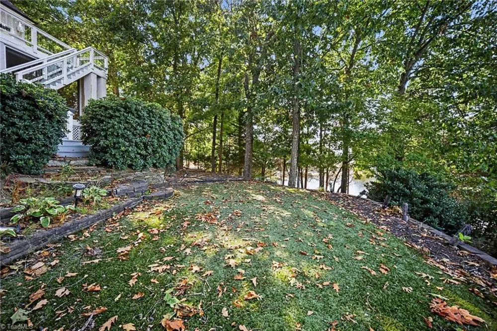 16101 Whitesail Drive Charlotte, NC 28278