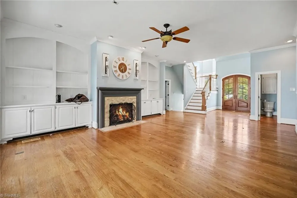 16101 Whitesail Drive Charlotte, NC 28278