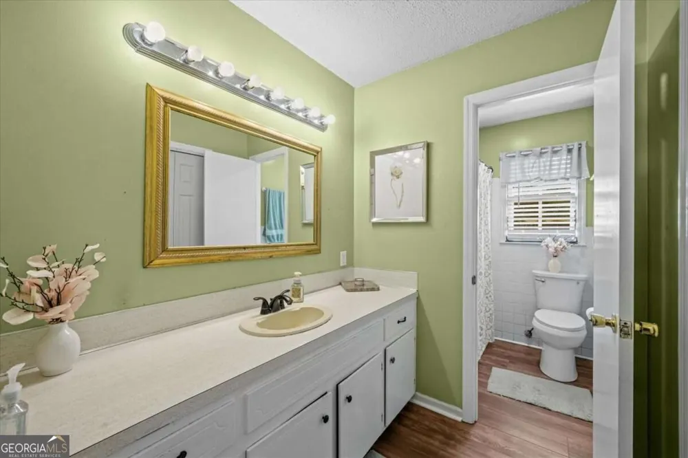 123 Donna ST SW Calhoun, GA 30701