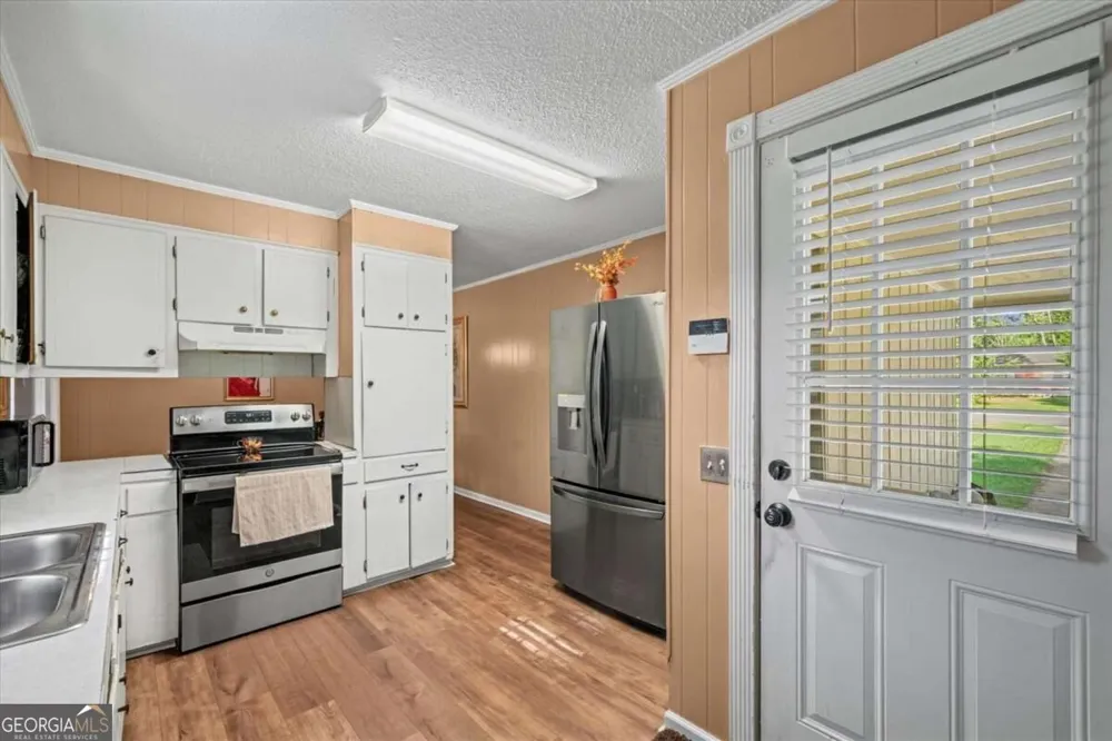 123 Donna ST SW Calhoun, GA 30701