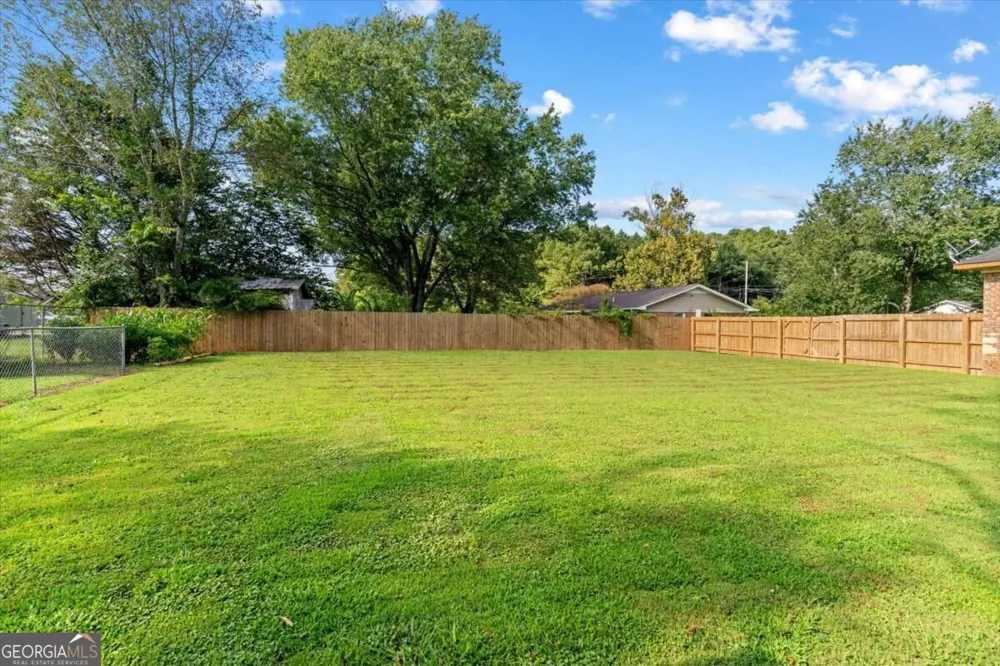 123 Donna ST SW Calhoun, GA 30701