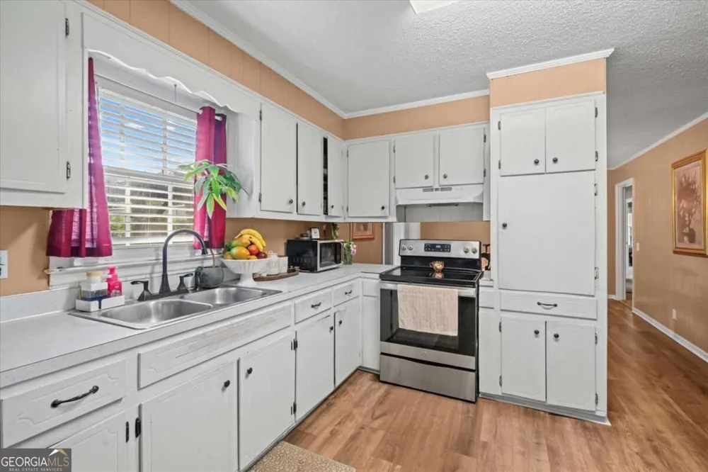 123 Donna ST SW Calhoun, GA 30701