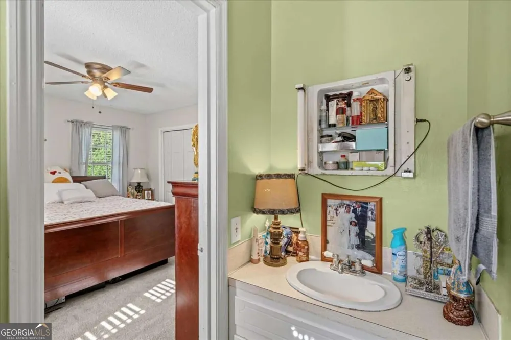 123 Donna ST SW Calhoun, GA 30701
