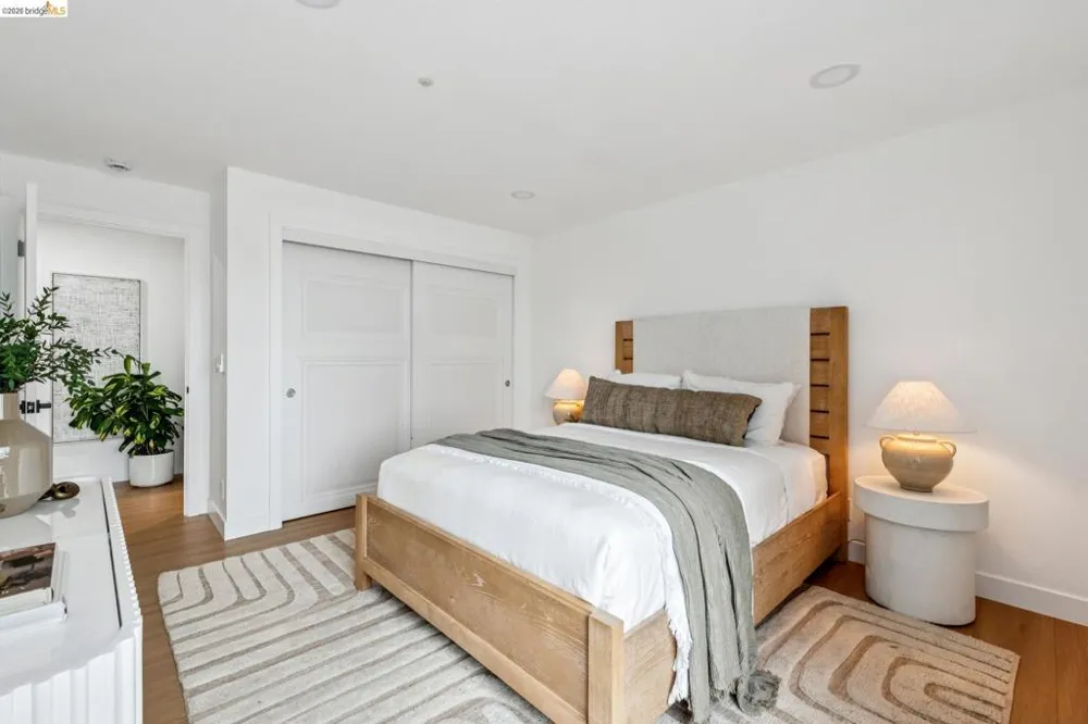 2901 Macarthur Blvd #213 Oakland, CA 94602