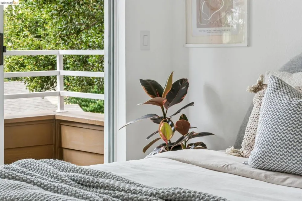 2901 Macarthur Blvd #213 Oakland, CA 94602