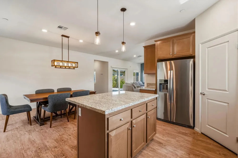67486 Rio Largo Road Cathedral City, CA 92234