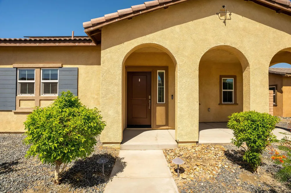 67486 Rio Largo Road Cathedral City, CA 92234