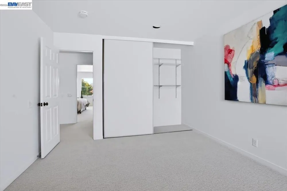 204 Centre Ct Alameda, CA 94502