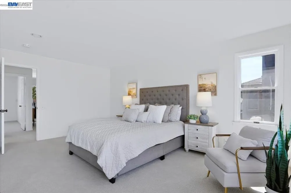 204 Centre Ct Alameda, CA 94502