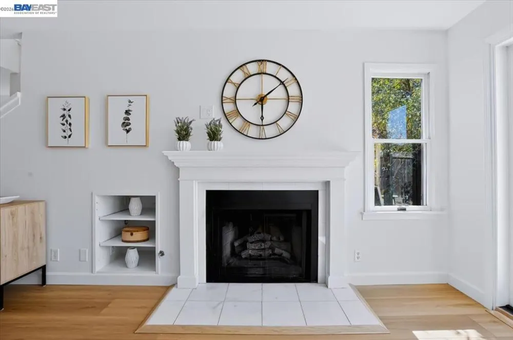 204 Centre Ct Alameda, CA 94502