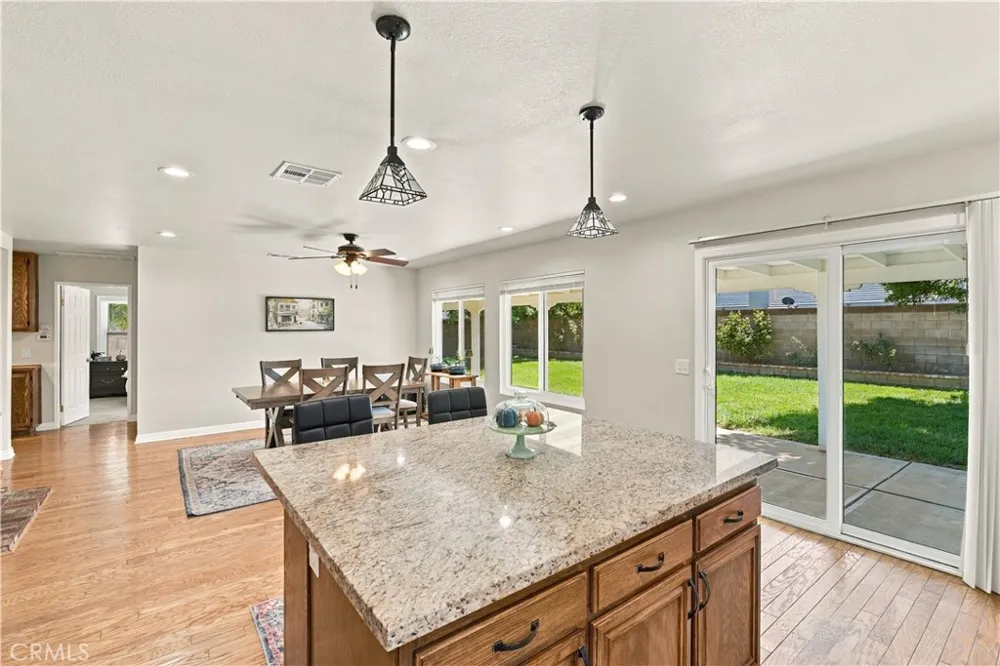6226 W Avenue J5 Lancaster, CA 93536