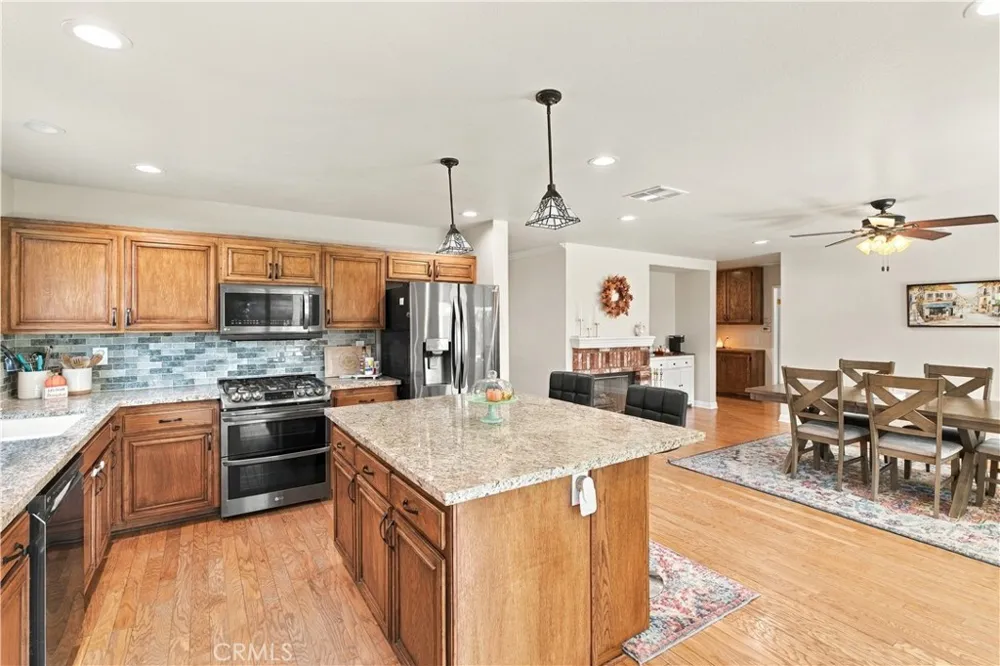 6226 W Avenue J5 Lancaster, CA 93536