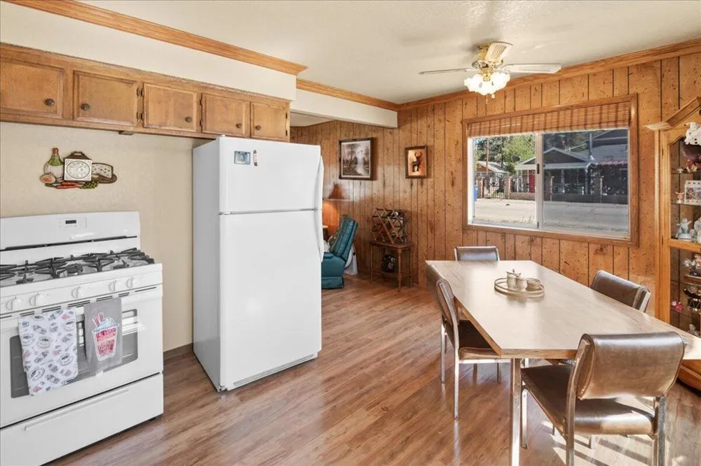 1101 W Country Club Boulevard Big Bear, CA 92314