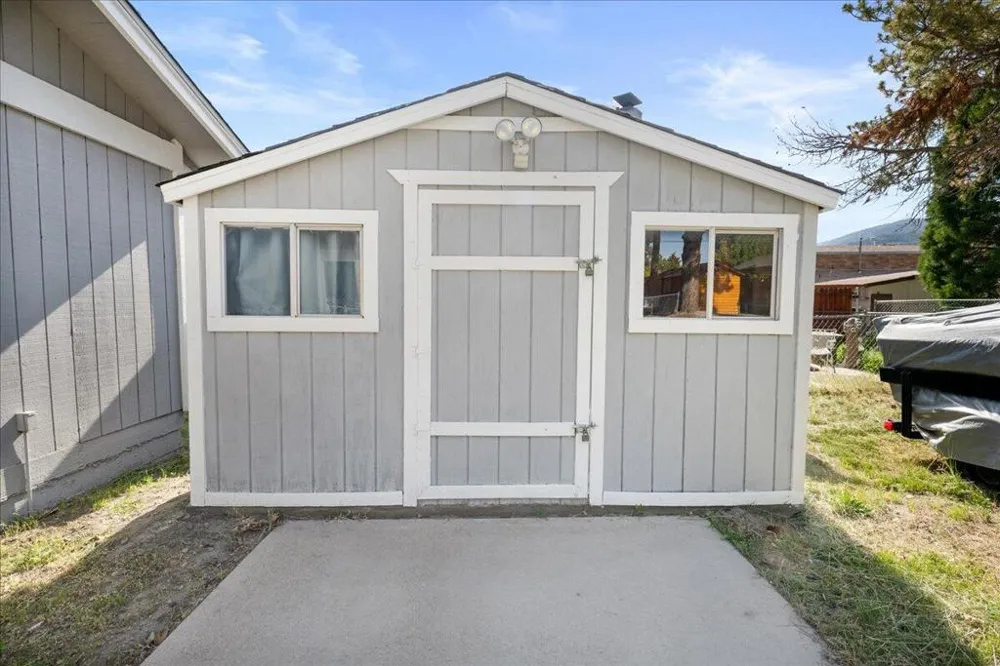 1101 W Country Club Boulevard Big Bear, CA 92314