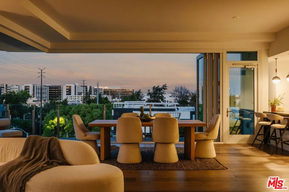 9000 W 3rd Street #403 Los Angeles, CA 90048
