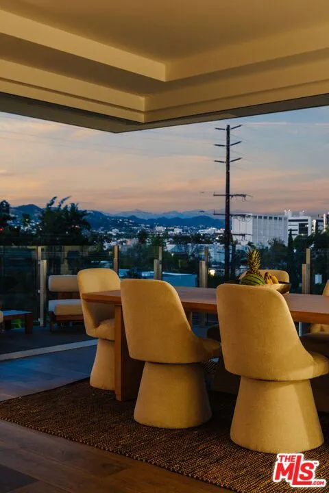 9000 W 3rd Street #403 Los Angeles, CA 90048