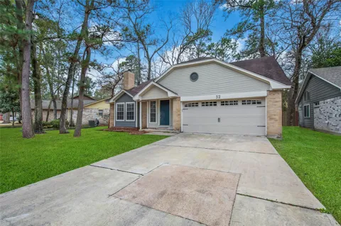 32 E Lance Leaf Road