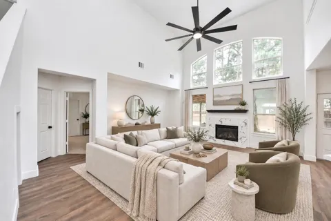 3415 La Fleur Lane
