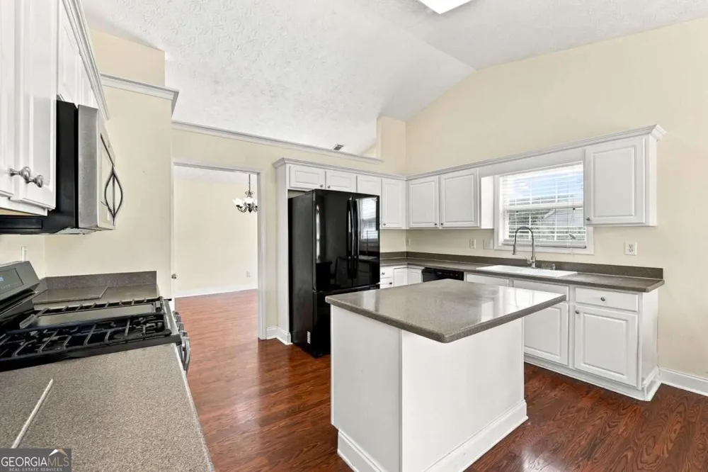 3338 Woodtree LN Buford, GA 30519