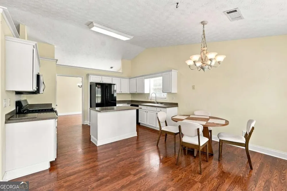 3338 Woodtree LN Buford, GA 30519