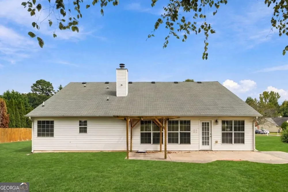 3338 Woodtree LN Buford, GA 30519